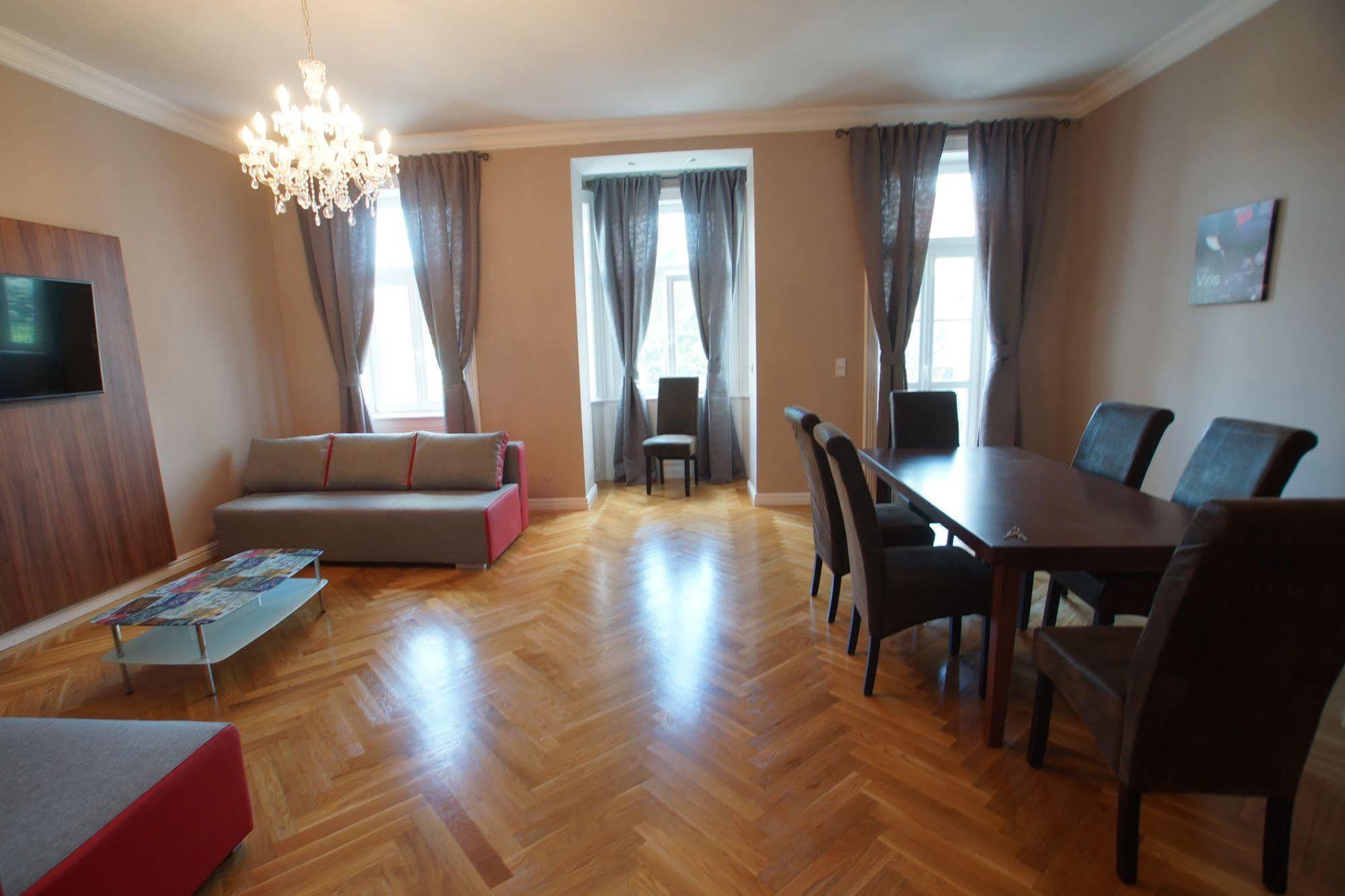 Imperial Apartments Schoenbrunn - Contactless Check-In Vídeň Exteriér fotografie